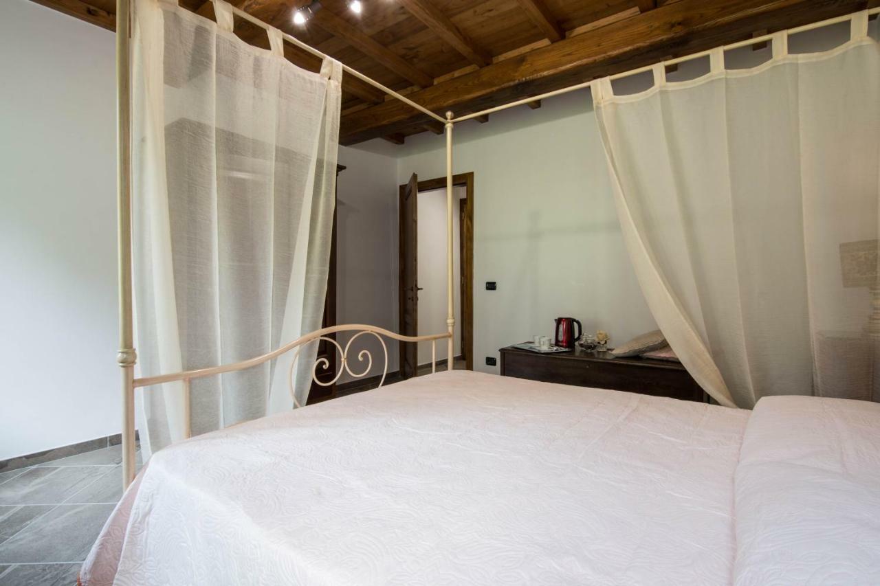 Bed and Breakfast Le Casine del Borgo Borgo a Mozzano Exterior foto